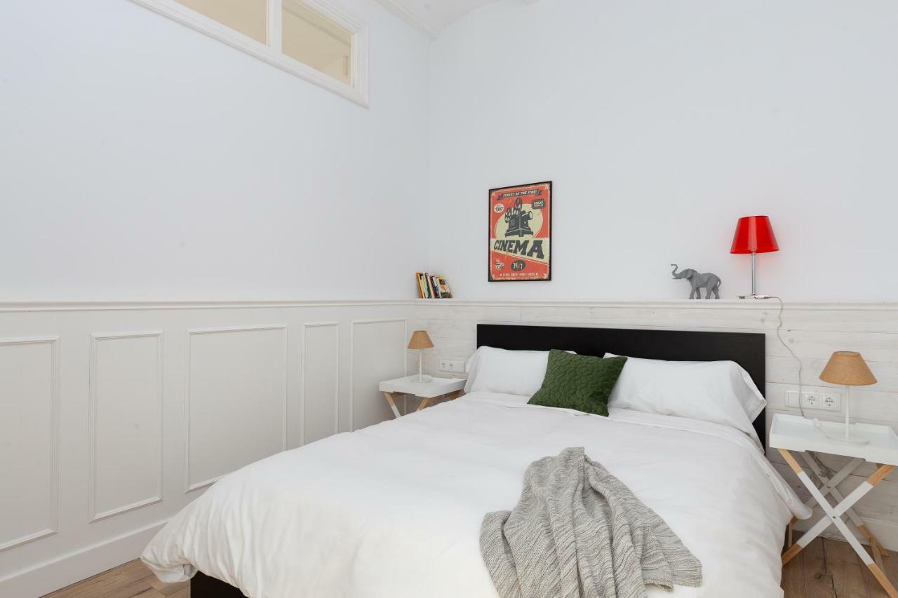 Апартаменты Casa Cosi - Eixample 1 Барселона Экстерьер фото